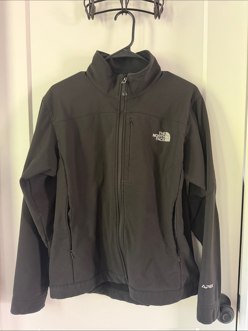 The North Face Black Apex Softshell Jacket - Women's